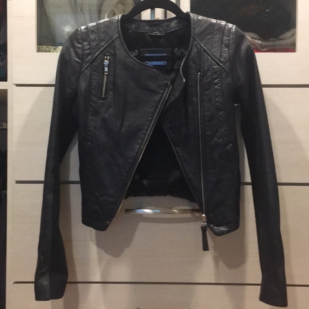 Mackage Cropped Leather Jacket XXS